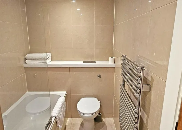 Temple Bar 1bd Large & Newly Upgraded Sleeps 4 Apartment *